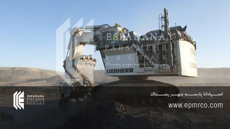 تصویر دستگاه Liebherr R9800 در حال کار